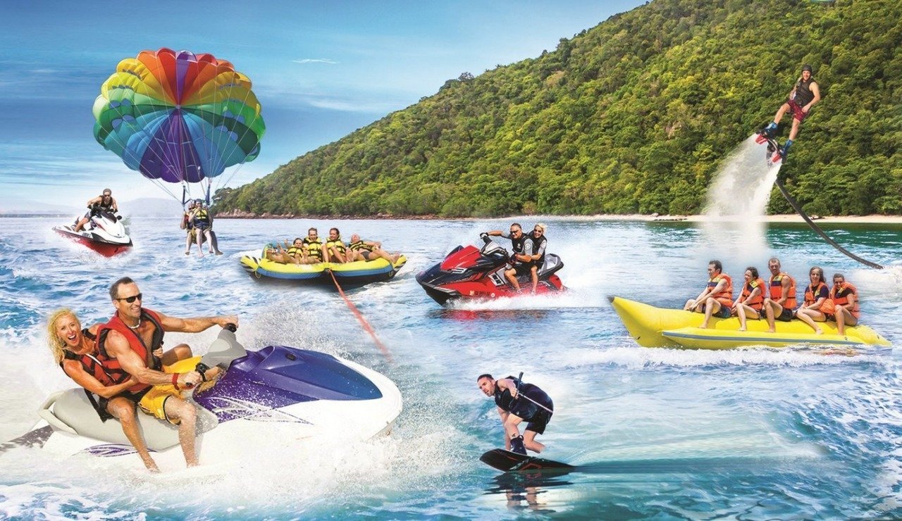 Ocean adventure at Murdeshwar